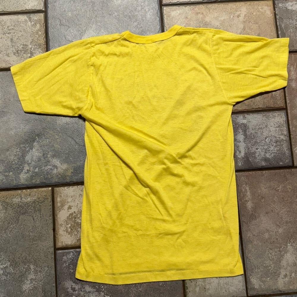 Vintage 70s St. Maarten Tourist Souvenir Tee Shirt - Picture 7 of 7
